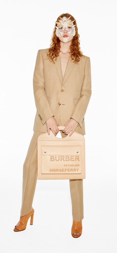 Burberry App Store screenshot 6